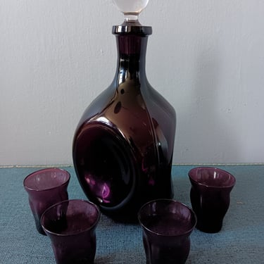 Amethyst Decanter Set | 1930s Cambridge Pinched Amethyst Decanter with 4 Cordial Glasses 