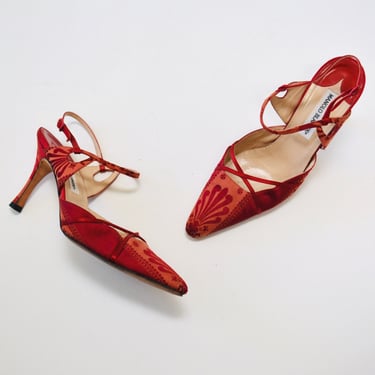 Vintage 90s Manolo Blahnik Red Satin Heels 39 1/2 39.5 8 1/2 9 // Vintage Red Satin High Heels Pump Pointed Toes Manolos Size 8 1/2 9 Heels 