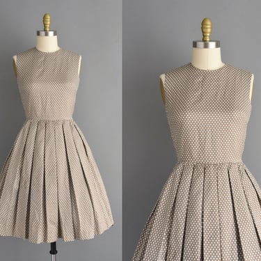 1950s vintage dress | Adorable Beige & White Polka Dot Full Skirt Dress | Small | 50s dress 
