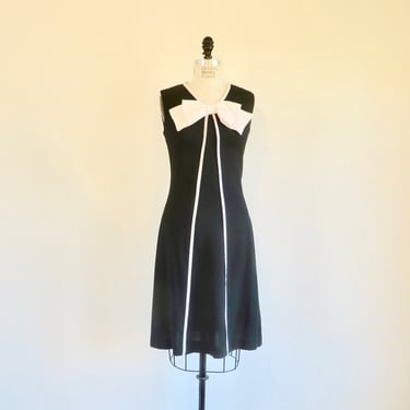 1960's Black and White Linen Sleeveless Day Dress Sheath Style Flare Skirt Large Bow Trim Mod 30
