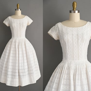 vintage 1950s Dress | White Cotton Full Skirt Shirtwaist Dress | XS Small 