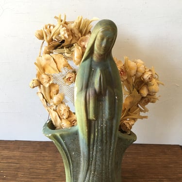 Virgin Mary Planter Made In USA, Religious Statue, Madonna, Blessed Mother, Praying Mary Figurine, Christmas Planter 