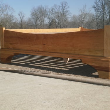 ZCustom Kristen2 NcRnN01 NbRsN02b Natural Cherry Bed w/lg block feet w/curved tops of end boards, 34