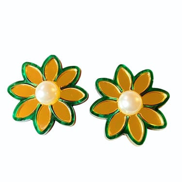 Sample Sale Golden Daisy Studs-Green