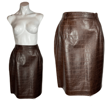 1990's Oscar de la Renta Faux Leather Skirt Size S.M