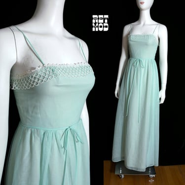 Lovely Vintage 70s Light Minty Green Cotton Maxi Dress with Pretty White Trim 