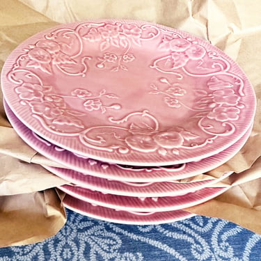 Pink 10" MAJOLICA Bordallo Pinhiero Portugal Dinner Plates, Ceramic Dishes, Morning Glory, Floral Vines Vintage 1940's Mid Century 