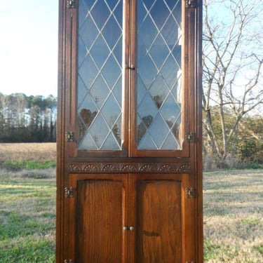 English Dark Oak Corner Display Cabinet Cupboard with Lead Glazed Top Door 