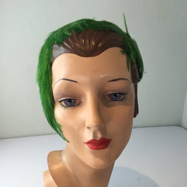 Get the Party Started - Vintage 1950s 1960s Shamrock Green Half Hat Feather Fascinator Hat Headband 