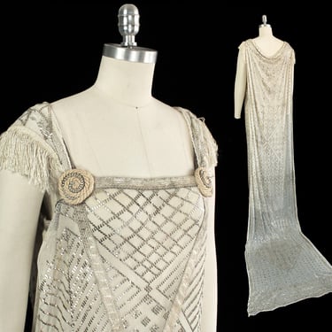 RARE Antique 1920s Dress / ASSUIT 20s Flapper Wedding Dress / White Net and Hammered Metal / Egyptian Revival / TRAIN / Antique Wedding Gown 