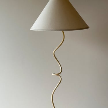 Vintage Cream Metal Twisted Floor Lamp