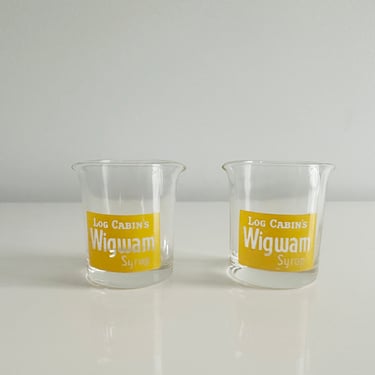 Wigwam Syrup Pitcher by Log Cabin Maple Syrup Individual Serving Beaker Pancakes Mid-Century Restaurant Vintage 1940s 