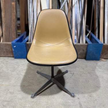 Vintage (c. 1964) PSC-1 Pivot Side Chair Designed by Eames for Herman Miller
