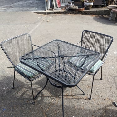 Metal Table & Chair Set