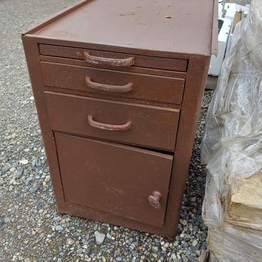 Rusty Vintage Metal Shop Cabinet, 17 x 26 x 25