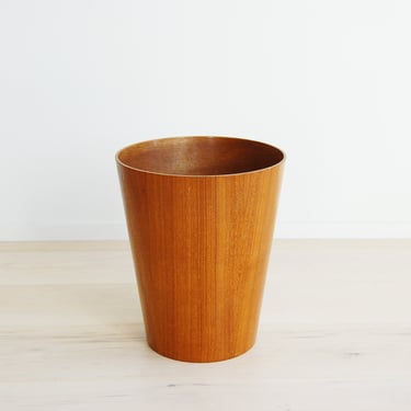 Scandinavian Modern Round Teak Plywood Waste Basket 