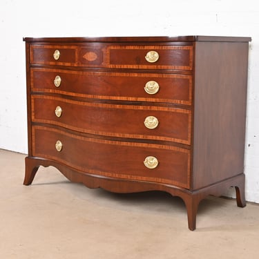 Fancher Furniture Georgian Mahogany Serpentine Front Chest of Drawers, Newly Refinished