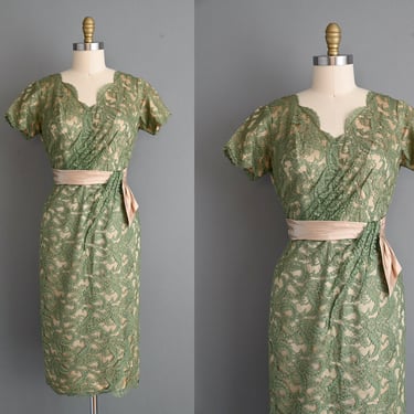1950s vintage dress | Green Lace Wiggle Dress | Medium Large | 