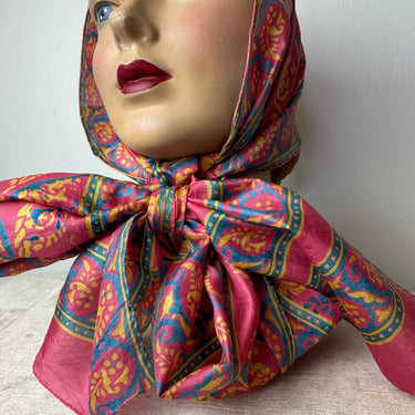 vintage India 100% silk scarf~ 1960’s 70’s paisley print floral Pink & white Pretty print~ X long rectangular neckerchief hair head scarves 