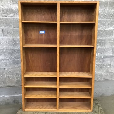 Oak Adjustable Book Shelf (Seattle)