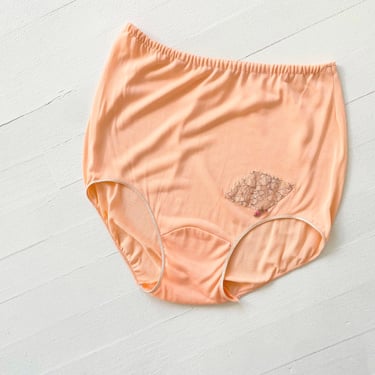Vintage Embroidered Peach Panties 