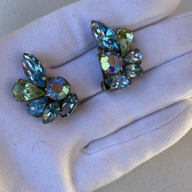 Vintage Weiss Blue Green Clip Earrings, Silver Tone, Rhinestone, Sparkles, Mid Century Modern Jewelry, Dress Up 