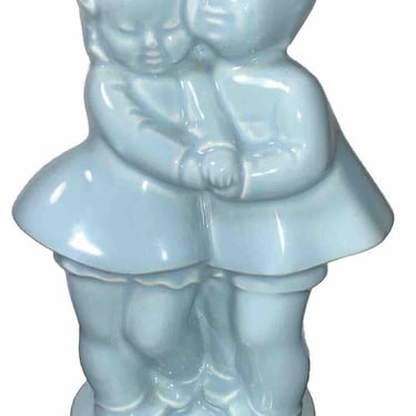 Vintage 1950s SHAWNEE Pottery Blue Boy And Girl Sweeties w Tree Stump Initials 