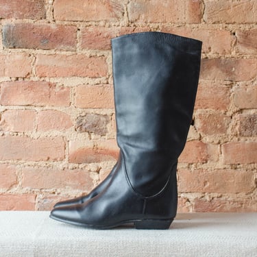 black leather boots | 80s 90s vintage low heel pointed toe knee high leather riding style boots size 8.5 