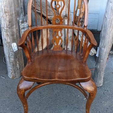 Windsor Style Oak Arm Chair