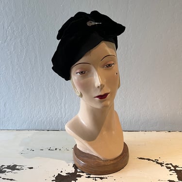Retro Vintage 1920s 1930s Mannequin Head Katherine's Collection Hat Millinery Display 