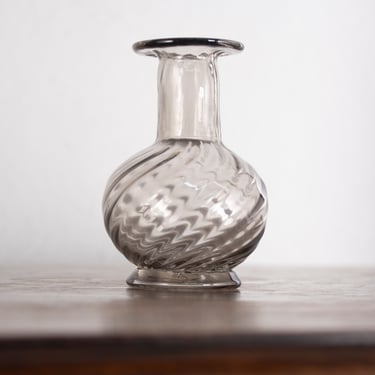 Gift idea from italy: Small single flower vase made of Murano glass gray color, artistic workmanship handmade Made in Italy height 10cm 