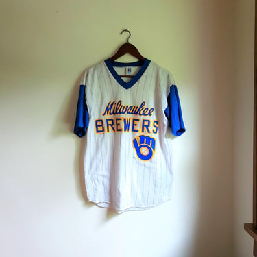 Vintage 1980's/1990's Milwaukee Brewers Henley Jersey T-Shirt / M to L 