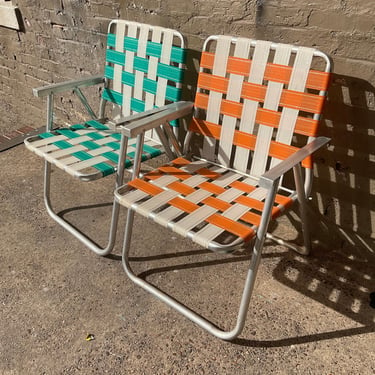 Pair of Vintage Folding Lawn Chairs