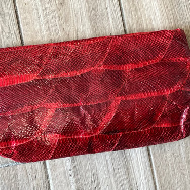 red snake clutch purse 1980s luxe purse handbag 