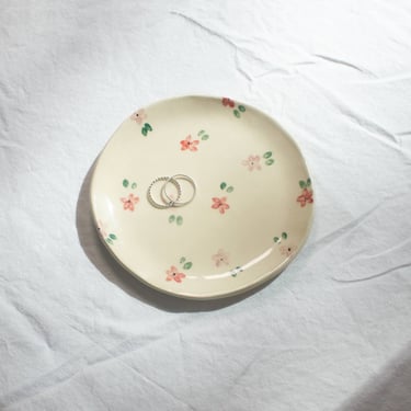 Forget Me Not Catchall Plate - Red and Pink