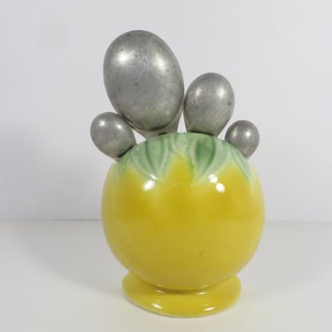 Vintage Ceramic Yellow Splatter Chicken Measuring Spoon Holder 