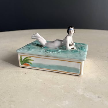 Vintage German Porcelain Women Figural Tray Box, c.1960’s 