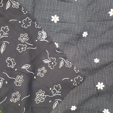 Vintage 1980's Reversible Floral Fabric / 90s Black and White Fabric 
