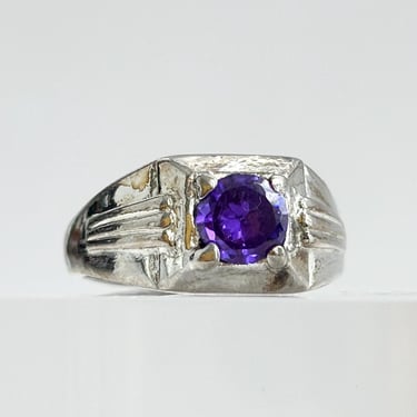Silver Toned Round Cut Purple Gemstone Vintage Tapered Shank Solitaire Cocktail Ring - sz 7.25 