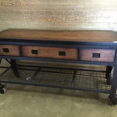 Rolling Work Bench (Tacoma)