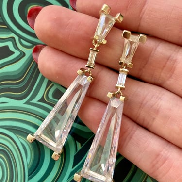 Stunning Vintage Cut Crystal Dangle Earring