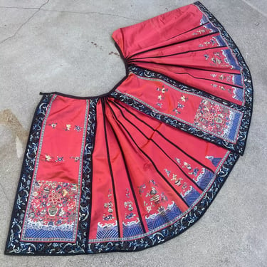 Antique Chinese Qing Dynasty Skirt Forbidden Stitch Embroidery Red Silk Vintage
