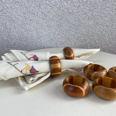 Vintage boho inlay browns woods napkin rings set of 6 size 2” x 1” 