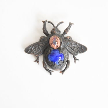 1940s Buzz Off! brooch 