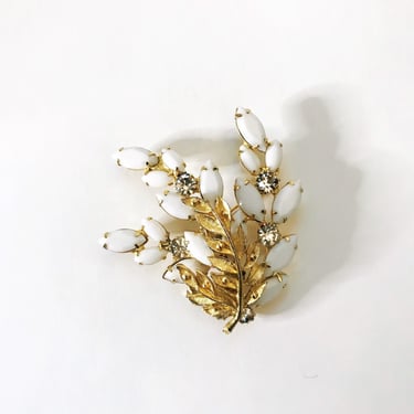 Vintage White Gold Leaves Brooch Fancy Rhinestone Plant Floral Pin Stone Gold-tone Leaf Brooch Bold 1980's 90s Flower Brooch Large Hat Pin 