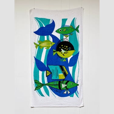 Vintage 1960s Beach Towel, Whimsical Mid-Century Fish Print by Terry Treasures of California, MCM Style, 50" x 27" 