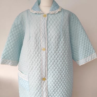 Vintage 1960's quilted robe baby blue, large 60's quilted robe, 1960s dressing gown 