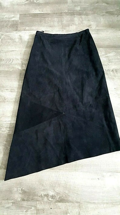 Banana Republic Black Leather Skirt Size Medium Asymmetrical Hem Midi Modest