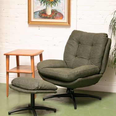 Chaz Green Chair with Ottoman