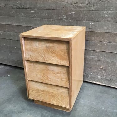 Stunning MCM Side Table w/ Drawers (Tacoma)